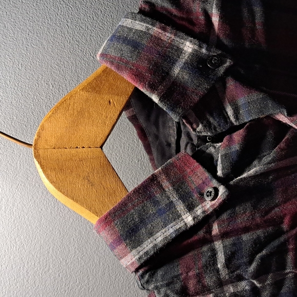 Haggar Clothing Plaid Dress Shirt - Picture 2 of 7